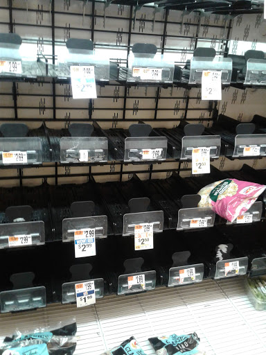 Supermarket «Giant», reviews and photos, 3521 East-West Hwy, Hyattsville, MD 20782, USA