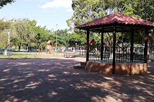 Plaza Principal De Valle Sanchez "Ofelia" image