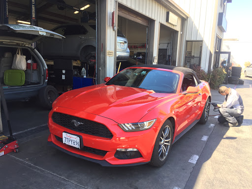 Ians Tire & Auto Repair image