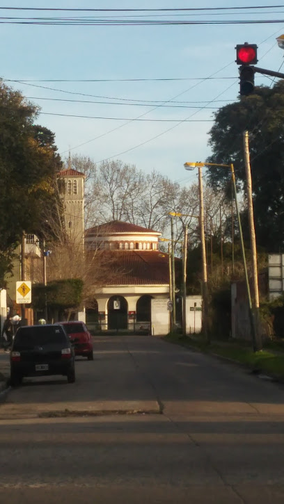 Avenida Presidente Juan Domingo Perón 4701-4799