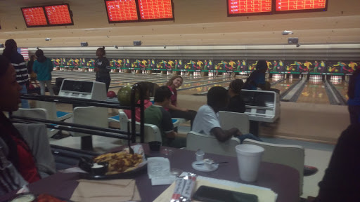 Bowling Alley «AMF Gates Lanes», reviews and photos, 645 Spencerport Rd, Rochester, NY 14606, USA