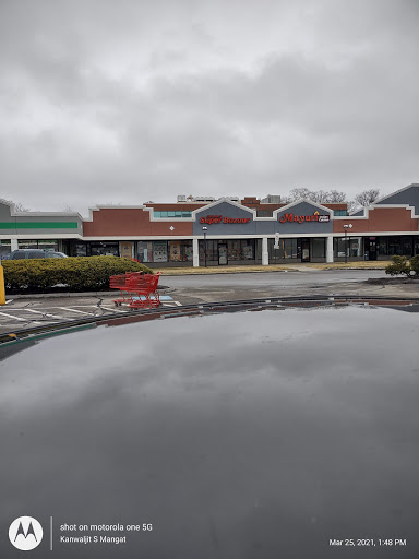 Shopping Mall «Nagog Mall», reviews and photos, 405 Nagog Park, Acton, MA 01720, USA