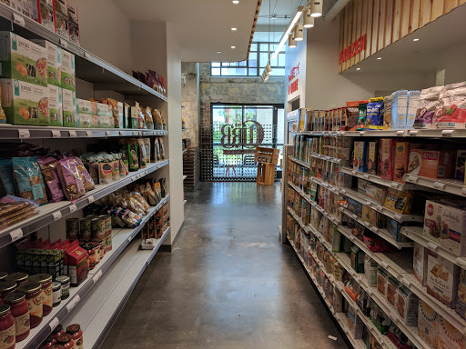 Grocery Store «The Curb Grocery Store», reviews and photos, 495 N Watkins St Suite #163, Memphis, TN 38104, USA