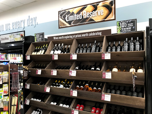 Grocery Store «Food Lion», reviews and photos, 2817 Shore Dr, Virginia Beach, VA 23451, USA