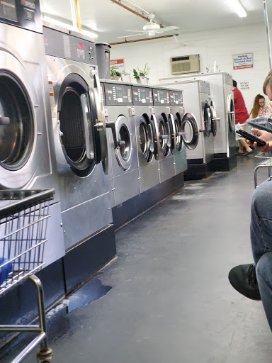 Laundromat «Myrtle Beach Coin Laundry», reviews and photos, 612 S Kings Hwy, Myrtle Beach, SC 29577, USA