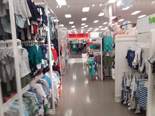 Department Store «Target», reviews and photos, 5901 Douglas Ave, Des Moines, IA 50322, USA