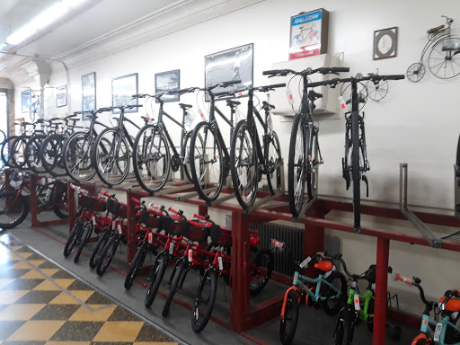 Bicycle Store «ADT Bike & Skate Shop (Arc De Triomphe Inc)», reviews and photos, 114-01 Jamaica Ave, Richmond Hill, NY 11418, USA