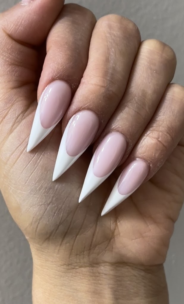 Noire Nail & Spa 32244