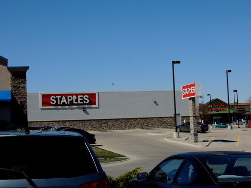 Office Supply Store «Staples», reviews and photos, 4940 O St, Lincoln, NE 68510, USA