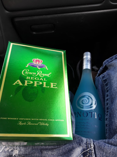 Liquor Store «Northbound Liquor Store», reviews and photos, 19348 Evans St NW, Elk River, MN 55330, USA