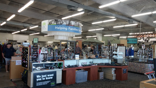 Thrift Store «Hillcrest Thrift Shop- Platte City», reviews and photos, 1305 Branch St, Platte City, MO 64079, USA