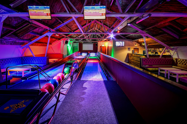 Bear's Pool and snooker bar - Sports Complex