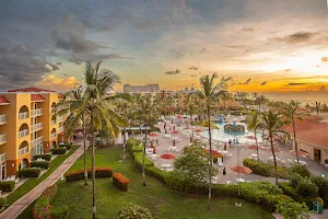 La Cabana Resort image