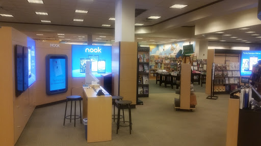 Book Store «Barnes & Noble», reviews and photos, 4010 S Tamiami Trail, Sarasota, FL 34231, USA