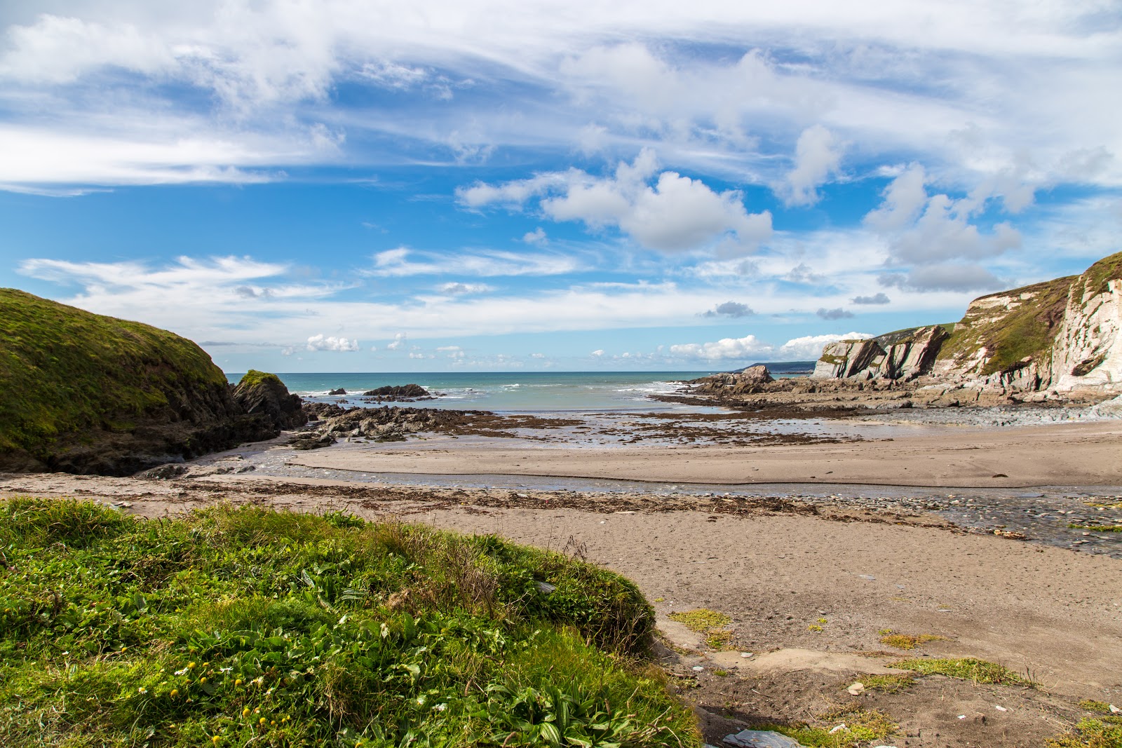 Foto av Ayrmer Cove med #43