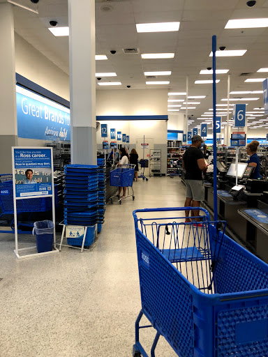 Clothing Store «Ross Dress for Less», reviews and photos, 2 Miracle Mile, Coral Gables, FL 33134, USA