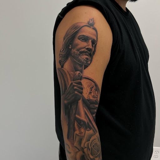 Book Store «Trents Bookshelf», reviews and photos, 8139 Elk Grove Blvd, Elk Grove, CA 95758, USA