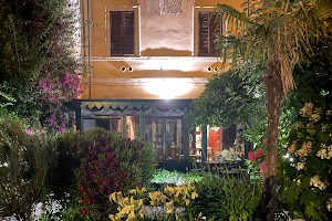 Residenza Palazzo Visdomini | Hotel Pietrasanta image