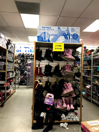 Discount Store «Factory 2-U (Fallas Discount Stores)», reviews and photos, 9691 Chapman Ave, Garden Grove, CA 92841, USA