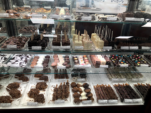 Shopping Mall «The Shops at Legacy», reviews and photos, 5741 Legacy Dr, Plano, TX 75024, USA