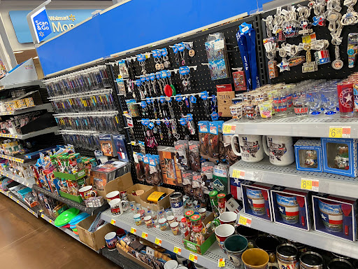 Department Store «Walmart Supercenter», reviews and photos, 915 E Randol Mill Rd, Arlington, TX 76011, USA