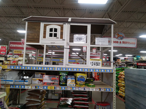 Home Improvement Store «Tractor Supply Co.», reviews and photos, 176 Finley Rd, Belle Vernon, PA 15012, USA