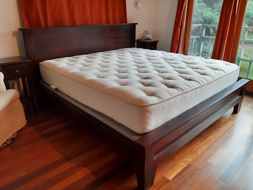 Mattress Store «Bedrooms & More, Seattle», reviews and photos, 300 NE 45th St, Seattle, WA 98105, USA