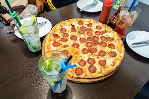 Pizza Di Roma image
