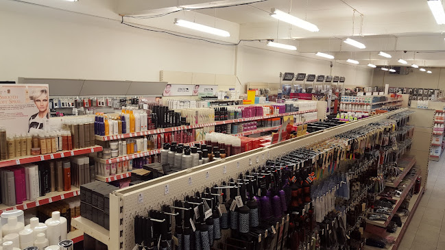 Reviews of Chris & Sons Ltd Hanwell Branch in London - Cosmetics store