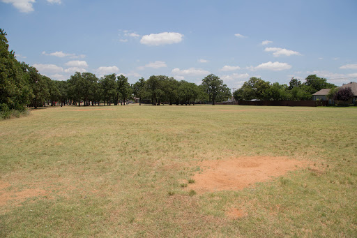 Park «Clarence Thompson Park», reviews and photos, 1600 Brown Blvd, Arlington, TX 76011, USA