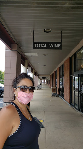 Wine Store «Total Wine & More», reviews and photos, 6801 Bland St, Springfield, VA 22150, USA