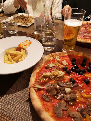 La Tana Del Barba Ristorante Pizzeria in Malè, Provincia Autonoma di Trento