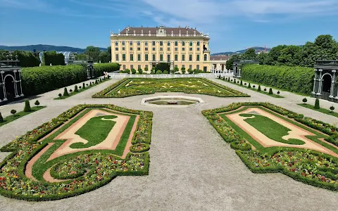 Schönbrunn Palace Park image