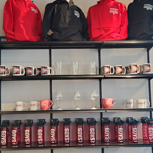 Book Store «Ann Ross Bookstore», reviews and photos, 601 College St, Clarksville, TN 37044, USA