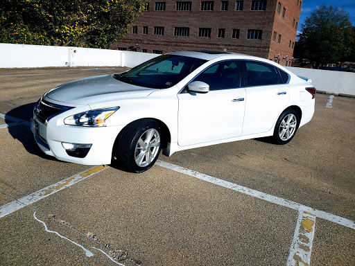 Used Car Dealer «Crown Auto Group», reviews and photos, 624 S Washington St, Falls Church, VA 22046, USA