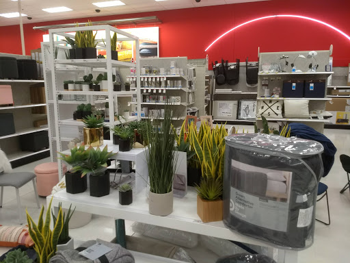 Department Store «Target», reviews and photos, 5000 Hadley Center Dr, South Plainfield, NJ 07080, USA