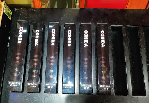 Tobacco Shop «Orange Cigar & More», reviews and photos, 278 Boston Post Rd, Orange, CT 06477, USA