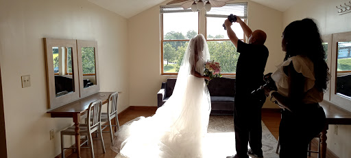 Wedding Venue «Lake Lyndsay», reviews and photos, 4845 Augspurger Rd, Hamilton, OH 45011, USA
