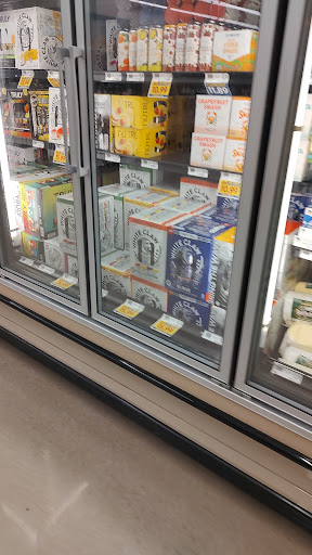 Grocery Store «Food Lion», reviews and photos, 4195 Winchester Rd, Marshall, VA 20115, USA