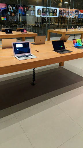 Computer Store «Apple Stanford», reviews and photos, 379 Stanford Shopping Center, Palo Alto, CA 94304, USA