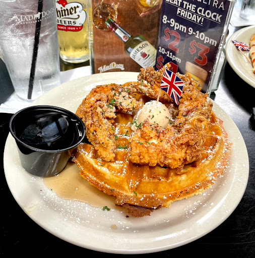 Pub «Mad Dogs British Pub Riverwalk», reviews and photos, 123 Losoya St #19, San Antonio, TX 78205, USA