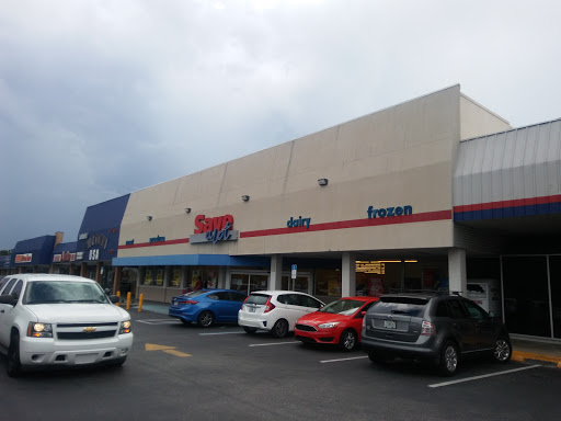 Grocery Store «Save-A-Lot», reviews and photos, 950 Patricia Ave, Dunedin, FL 34698, USA