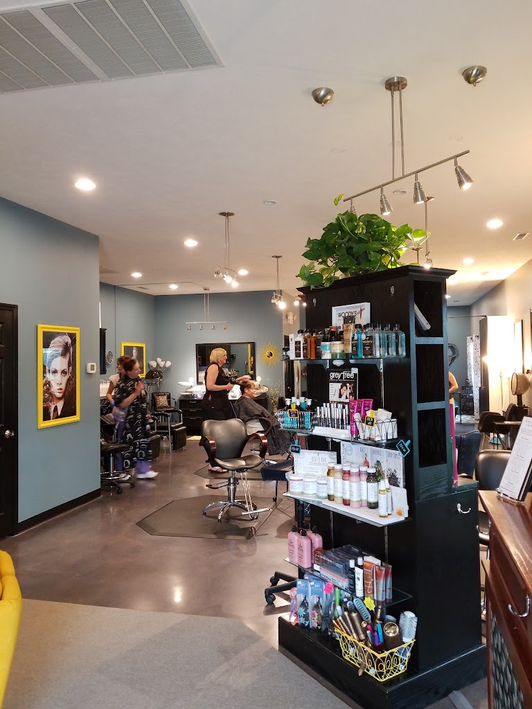 In Style Hair Studio 48854