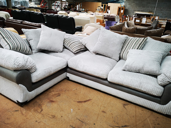 Reviews of Leather Sofa in Swansea - Furniture store