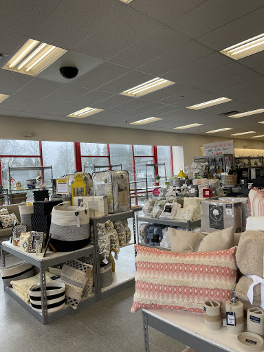 Home Goods Store «Tuesday Morning», reviews and photos, 719 Sleater Kinney Rd SE, Lacey, WA 98503, USA