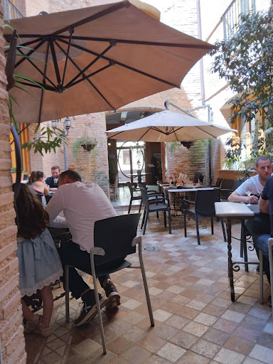 Restaurante La Huerta @ Hotel Babel - Carrer Tarrassó, 22, 46720 Vilallonga, Valencia, España