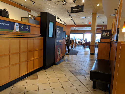 Sandwich Shop «Panera Bread», reviews and photos, 812 E McGalliard Rd, Muncie, IN 47303, USA