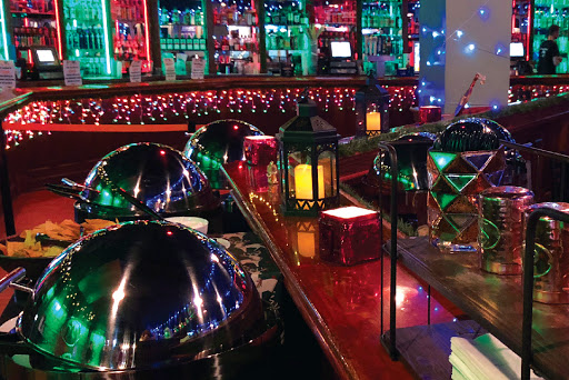 Bar «Howl At the Moon Charlotte», reviews and photos, 210 E Trade St, Charlotte, NC 28202, USA