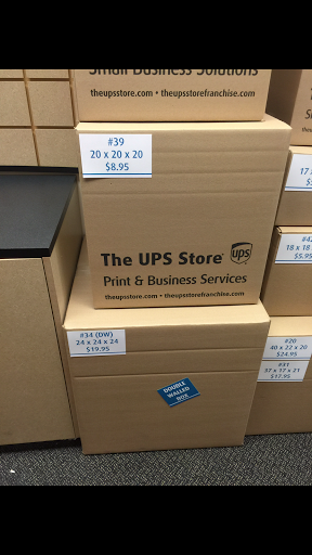 Shipping and Mailing Service «The UPS Store», reviews and photos, 5115 Excelsior Blvd, St Louis Park, MN 55416, USA