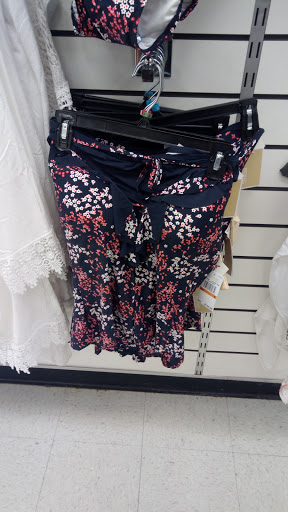 Department Store «T.J. Maxx», reviews and photos, 711 Southbridge St, Auburn, MA 01501, USA